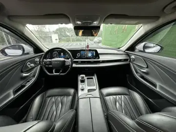 2022 Chery Arrizo 8 с пробегом 42 000 км