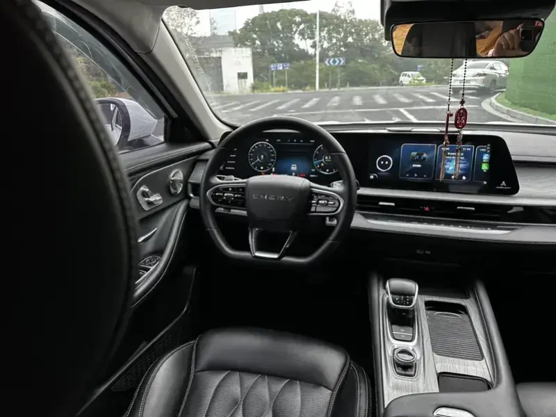 2022 Chery Arrizo 8 с пробегом 42 000 км