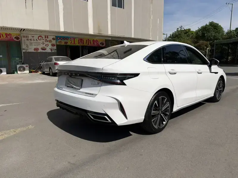 2022 Chery Arrizo 8 с пробегом 38 000 км