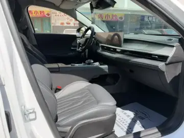 2022 Chery Arrizo 8 с пробегом 38 000 км