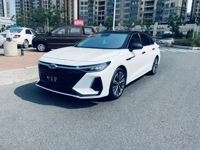 2024 Chery Arrizo 8 с пробегом 16 000 км