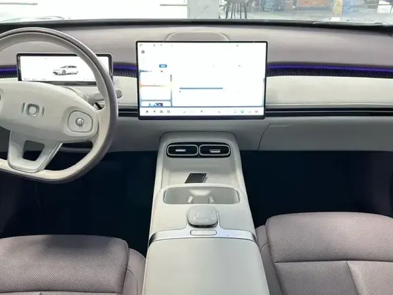 2026 Changan Qiyuan A06 с пробегом 4 000 км