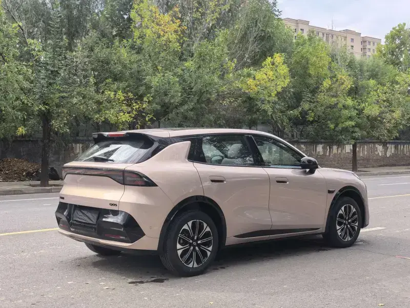 2026 Changan Qiyuan Q05 с пробегом 600 км