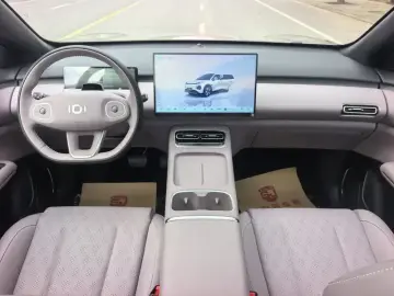 2026 Changan Qiyuan Q05 с пробегом 600 км