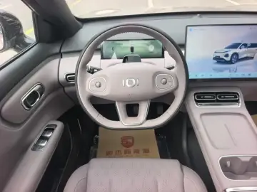 2026 Changan Qiyuan Q05 с пробегом 600 км