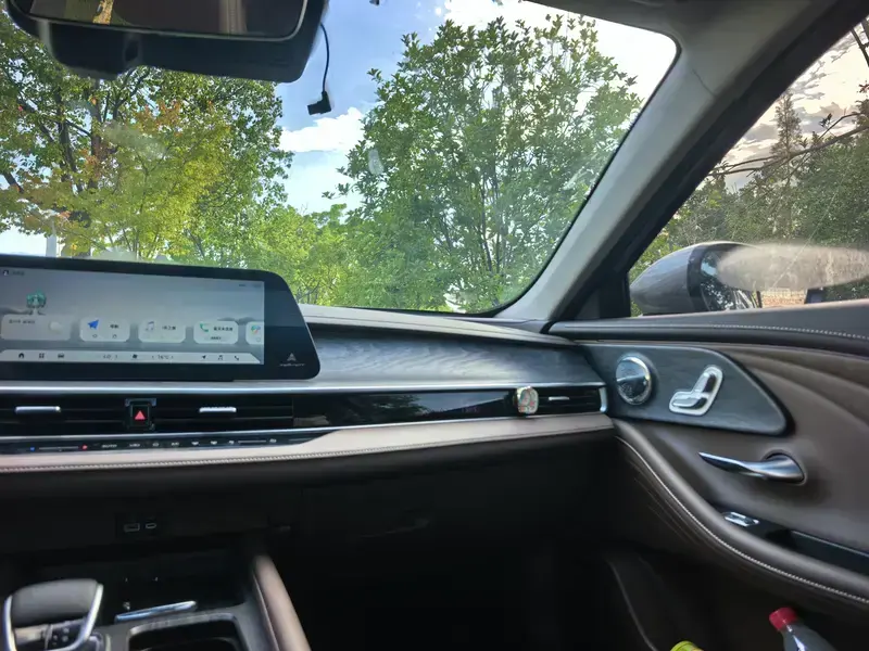 2023 Chery Arrizo 8 с пробегом 10 000 км