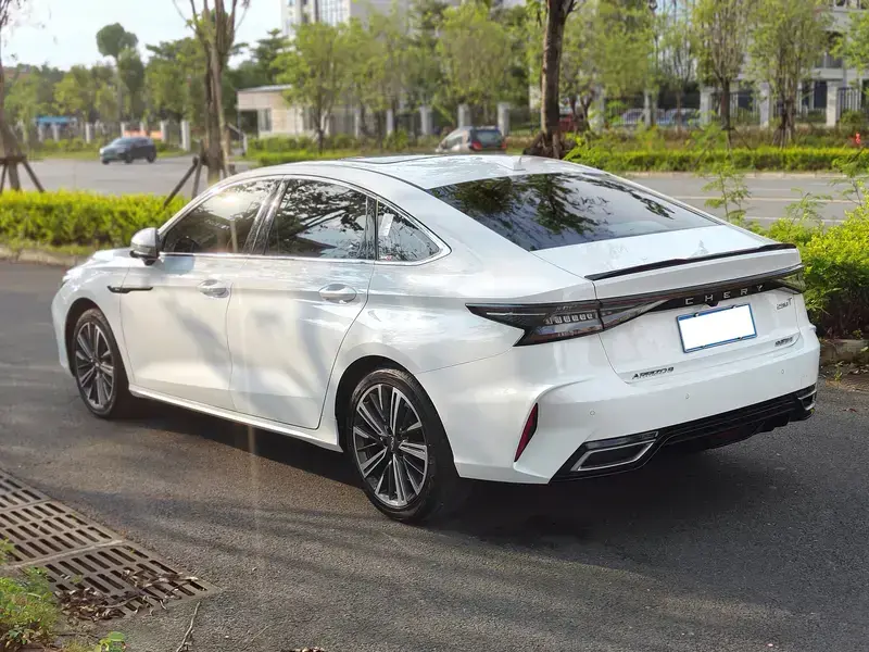 2022 Chery Arrizo 8 с пробегом 30 000 км