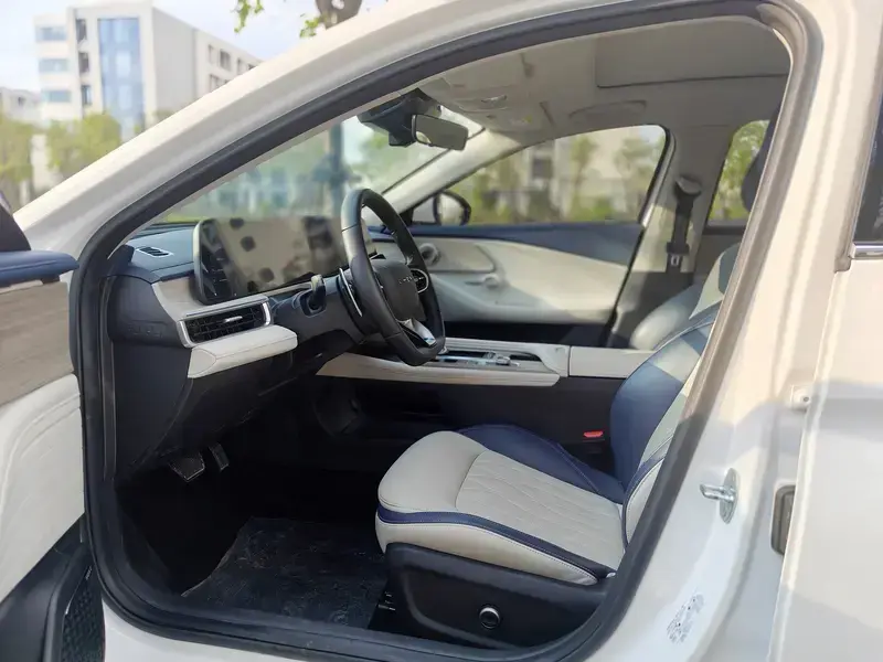 2022 Chery Arrizo 8 с пробегом 30 000 км
