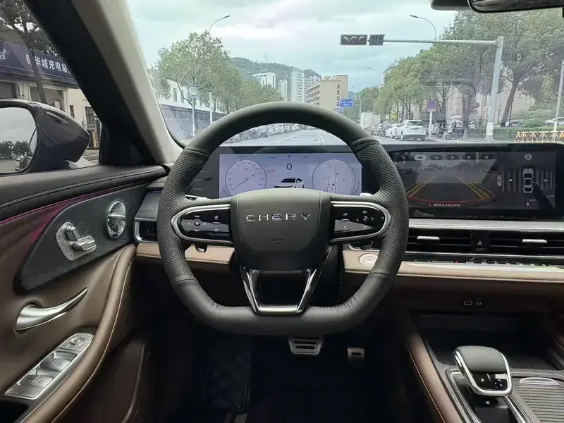 2023 Chery Arrizo 8 с пробегом 45 000 км