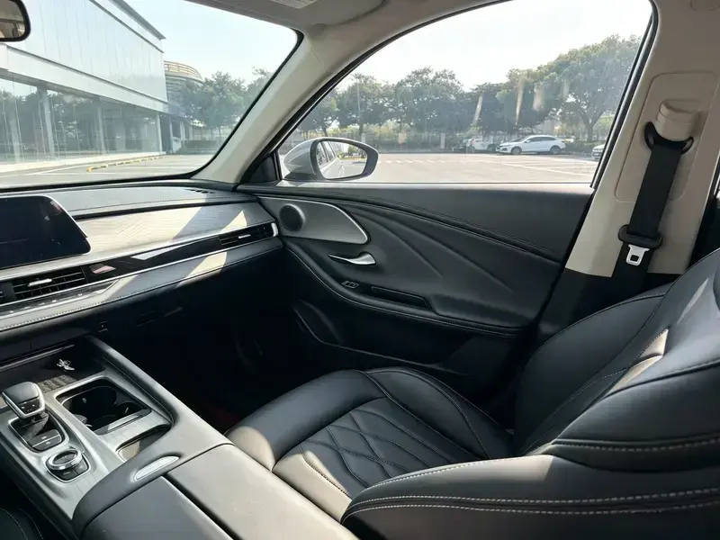2024 Chery Arrizo 8 с пробегом 13 000 км
