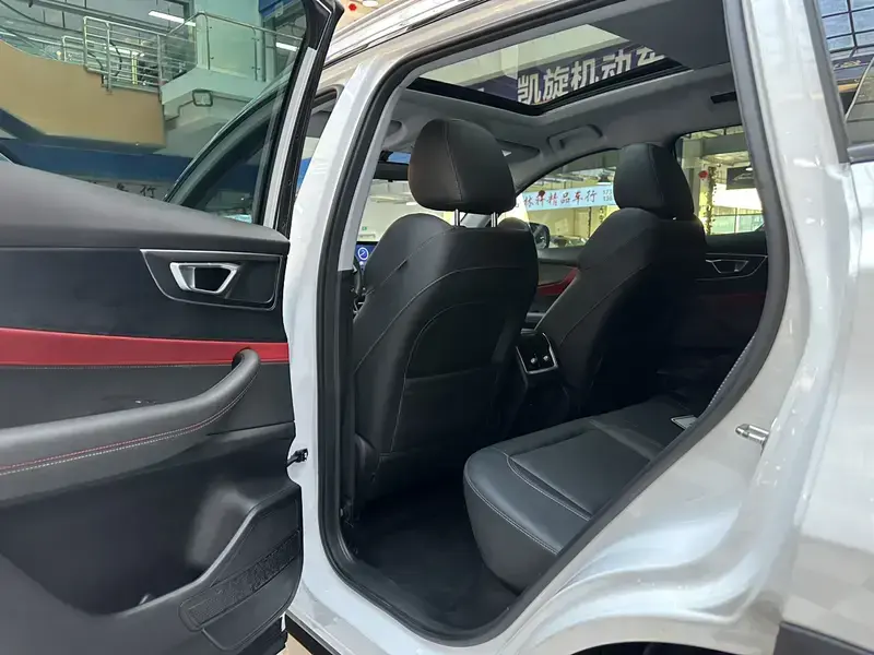2023 Chery Tiggo 7 с пробегом 16 000 км