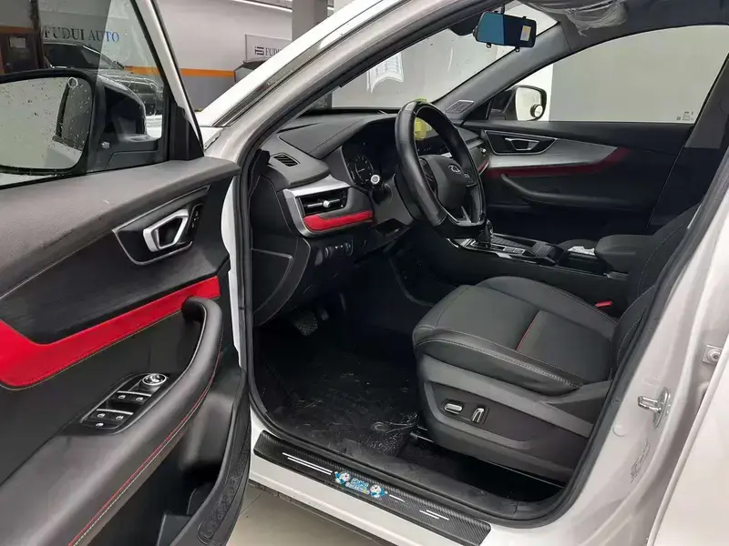 2023 Chery Tiggo 7 с пробегом 23 000 км
