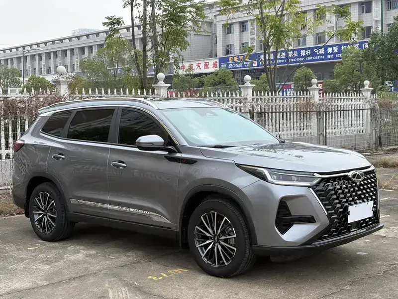 2024 Chery Tiggo 8 Pro с пробегом 23 000 км