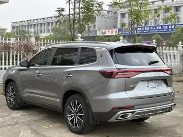 2024 Chery Tiggo 8 Pro с пробегом 23 000 км