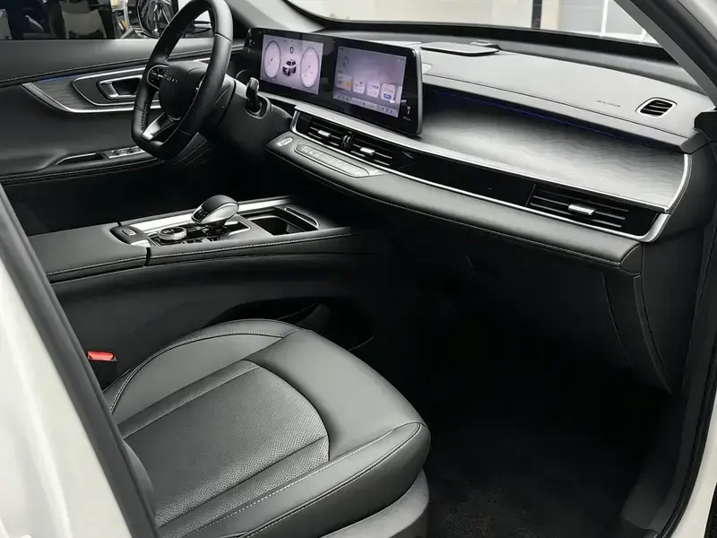 2025 Chery Tiggo 8 Pro с пробегом 41 000 км