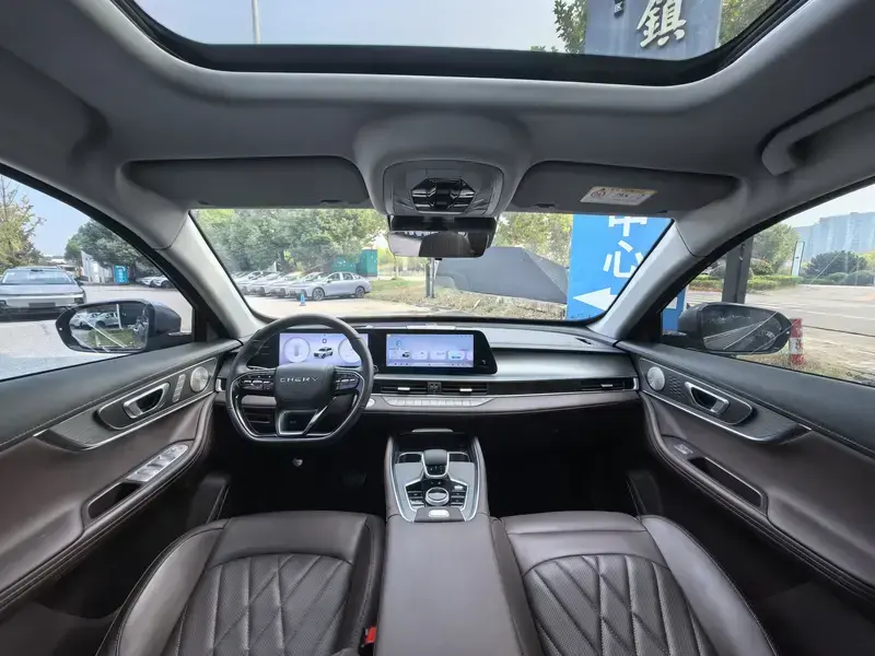 2025 Chery Tiggo 8 Pro с пробегом 11 500 км