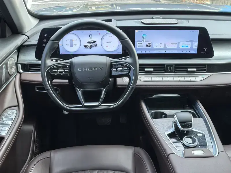 2025 Chery Tiggo 8 Pro с пробегом 11 500 км
