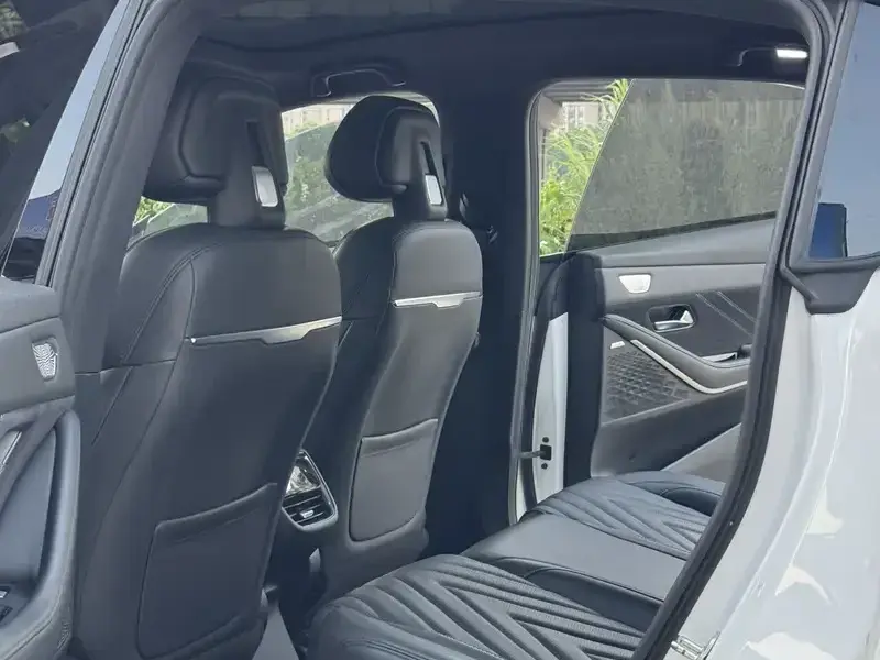 2023 Changan Deepal SL03 с пробегом 60 000 км