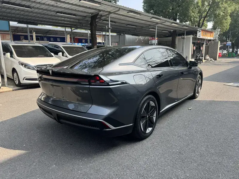 2024 Changan Deepal SL03 с пробегом 47 000 км