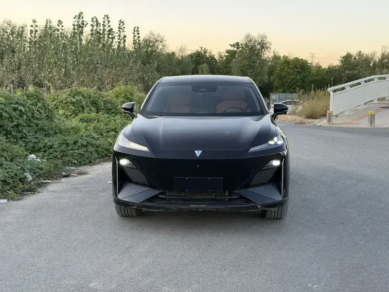 2024 Changan Deepal S07 с пробегом 21 000 км