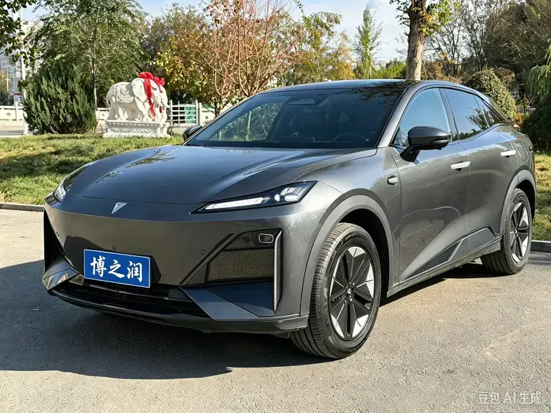 2024 Changan Deepal S07 с пробегом 50 000 км