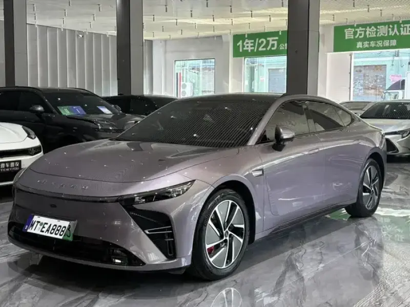 2025 Exeed Exlantix ES с пробегом 11 000 км