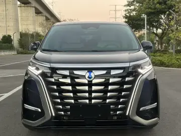2024 Denza D9 с пробегом 60 000 км