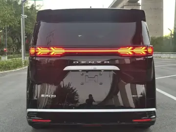 2024 Denza D9 с пробегом 60 000 км