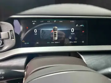 2024 Denza D9 с пробегом 44 000 км