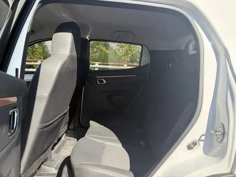 2022 Dongfeng Box с пробегом 16 000 км