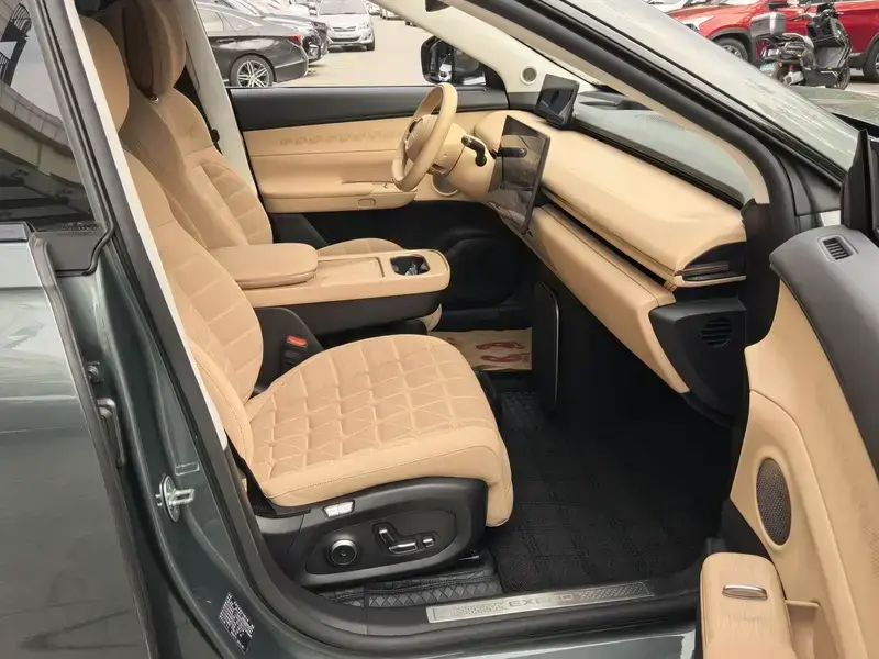 2024 Exeed Exlantix ET с пробегом 23 000 км
