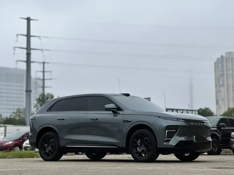 2024 Exeed Exlantix ET с пробегом 25 000 км