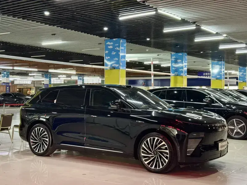 2024 Exeed Exlantix ET с пробегом 36 000 км