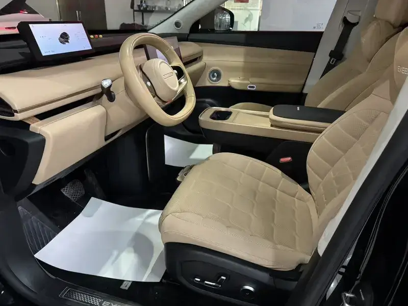2024 Exeed Exlantix ET с пробегом 36 000 км