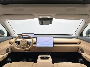 2024 Exeed Exlantix ET с пробегом 62 200 км