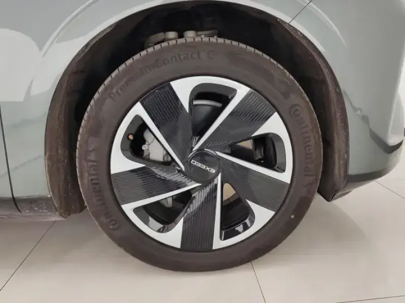2024 Exeed Exlantix ET с пробегом 11 000 км