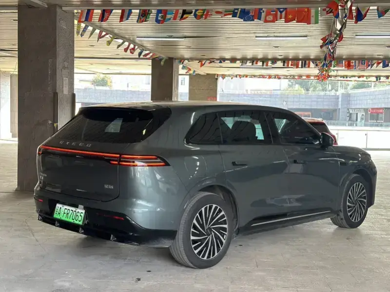 2024 Exeed Exlantix ET с пробегом 35 000 км