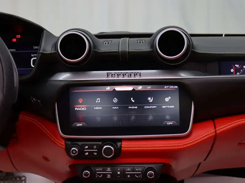 2021 Ferrari Portofino с пробегом 17 000 км