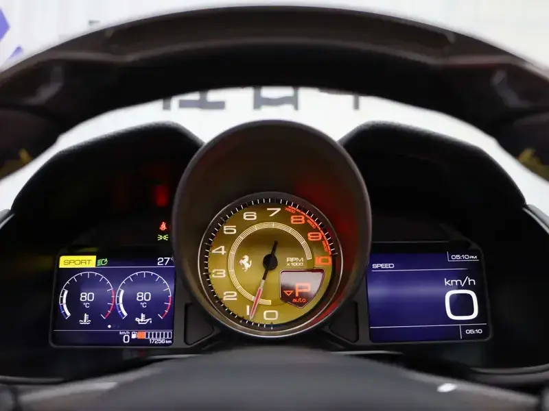 2021 Ferrari Portofino с пробегом 17 000 км