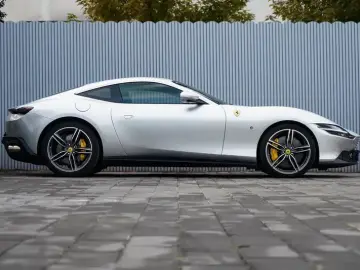 2023 Ferrari Roma с пробегом 8 200 км