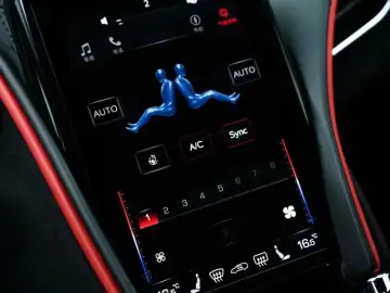 2023 Ferrari Roma с пробегом 8 200 км