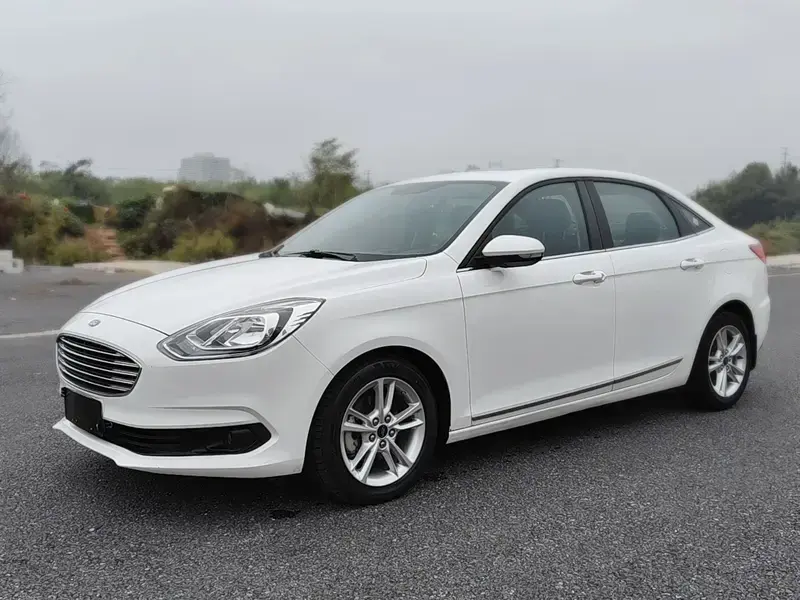 2019 Ford Escort с пробегом 147 000 км