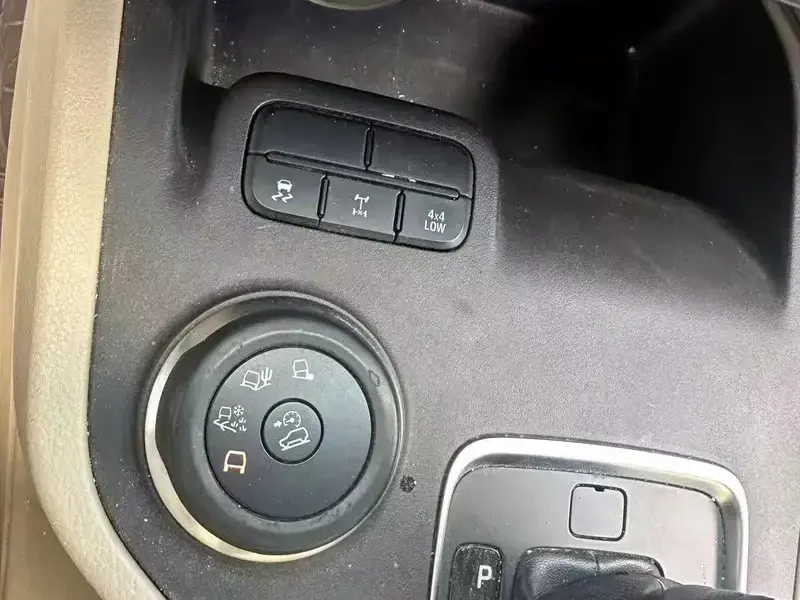 2019 Ford Everest с пробегом 80 000 км
