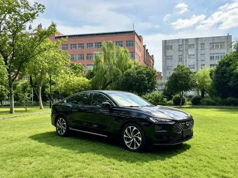 2022 Ford Mondeo с пробегом 35 000 км