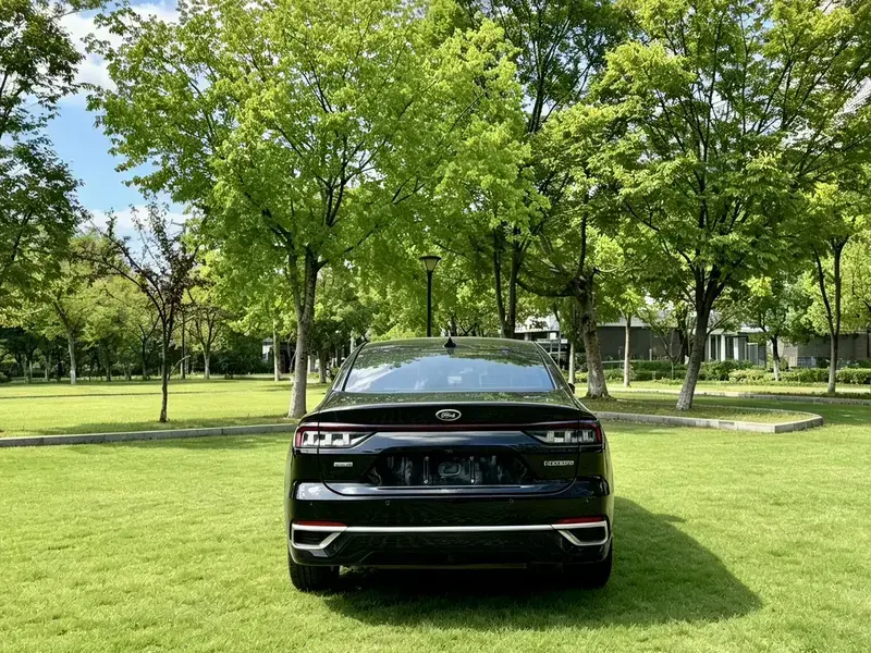 2022 Ford Mondeo с пробегом 35 000 км