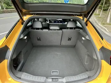 2024 Ford Mondeo с пробегом 25 000 км