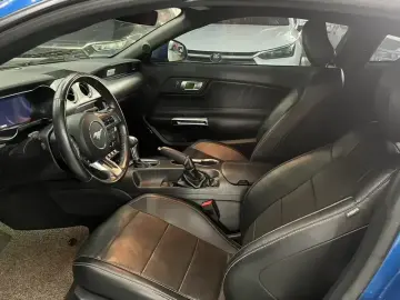 2019 Ford Mustang с пробегом 54 000 км