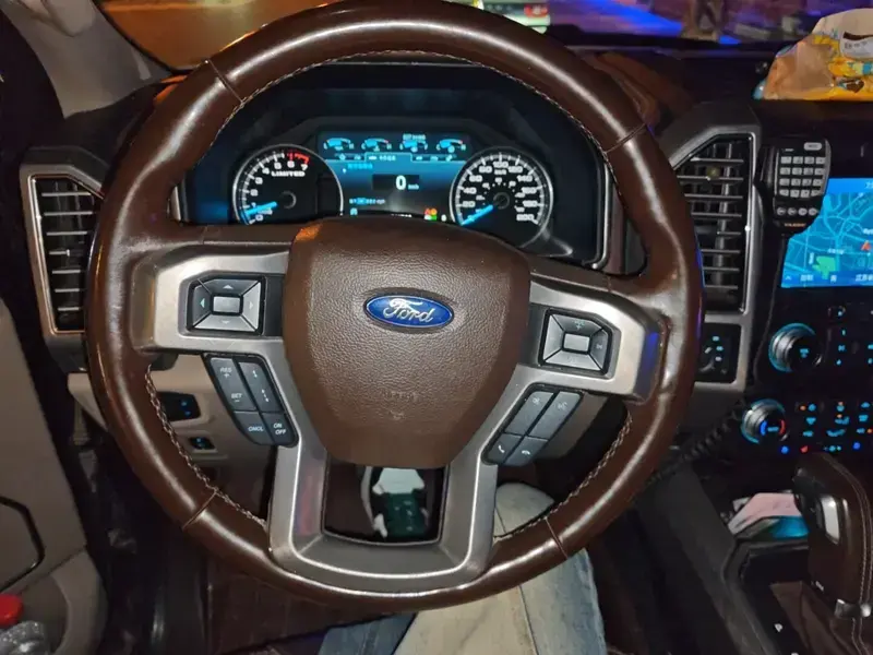 2019 Ford F-150 с пробегом 123 000 км