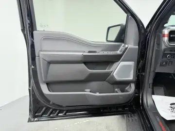 2023 Ford F-150 с пробегом 64 000 км