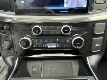 2023 Ford F-150 с пробегом 64 000 км